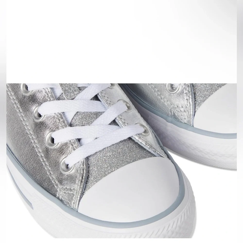 Converse Women's Chuck Taylor All Star Ox Sparkle Sneakers NWOT - Picture 5 of 8